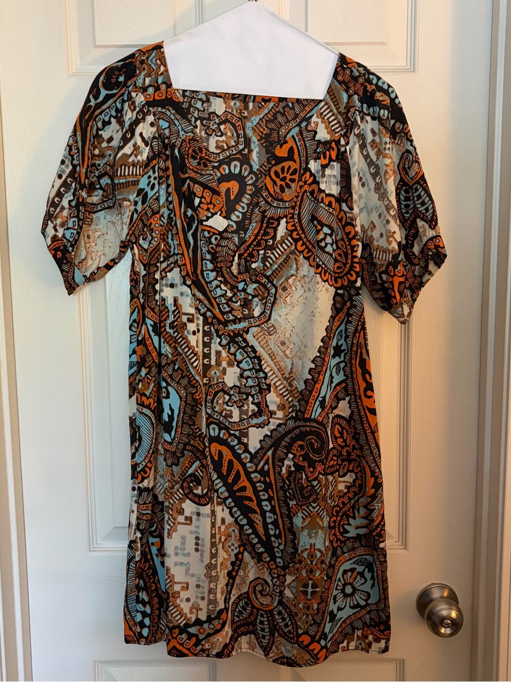 Boutique Patterned Short Sleeve Shift Dress in Orange & Blue - SZ Large